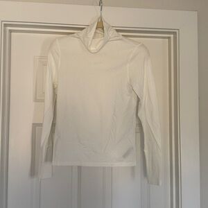 Gap Feather Light Turtleneck in White
